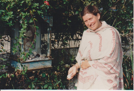 Kasturi in 1995 at the San Ramon ashram garden shrine
