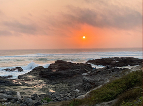 Sunset in Yachats on the central Oregon coast